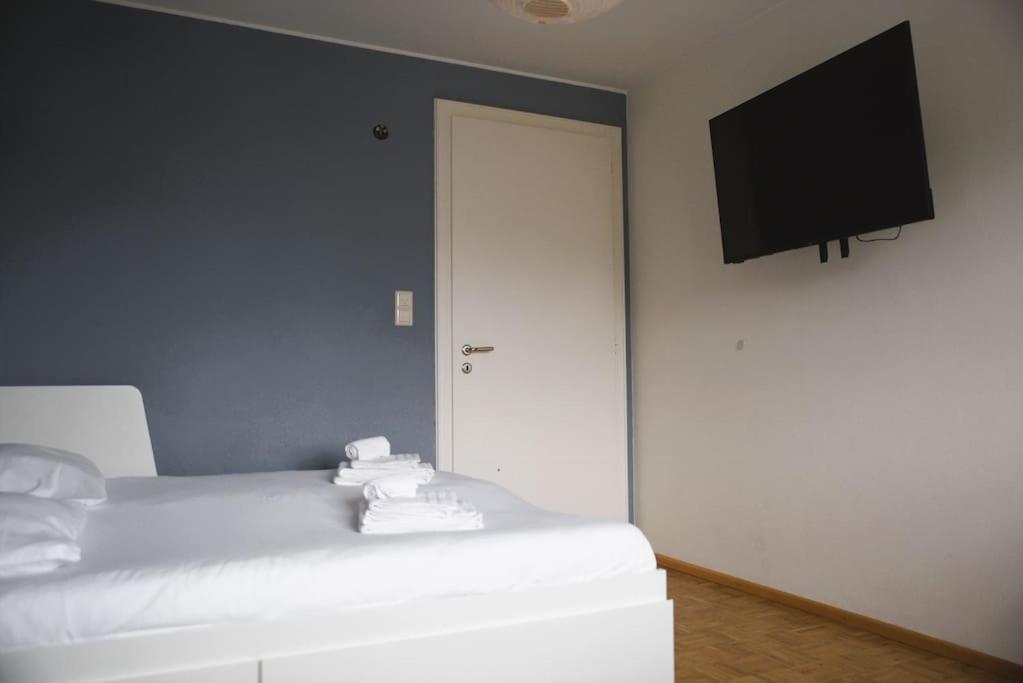 Cozy 3 Bedroom House With 11 Kw Electric Car Charger Hesperange Luaran gambar